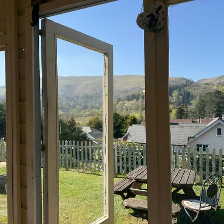 Hilltop Hut チャーチ・ストレットン エクステリア 写真